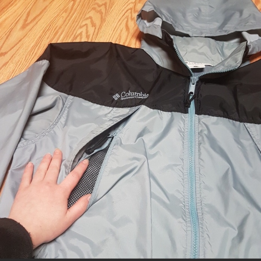 Columbia lightweight jacket / windbreaker